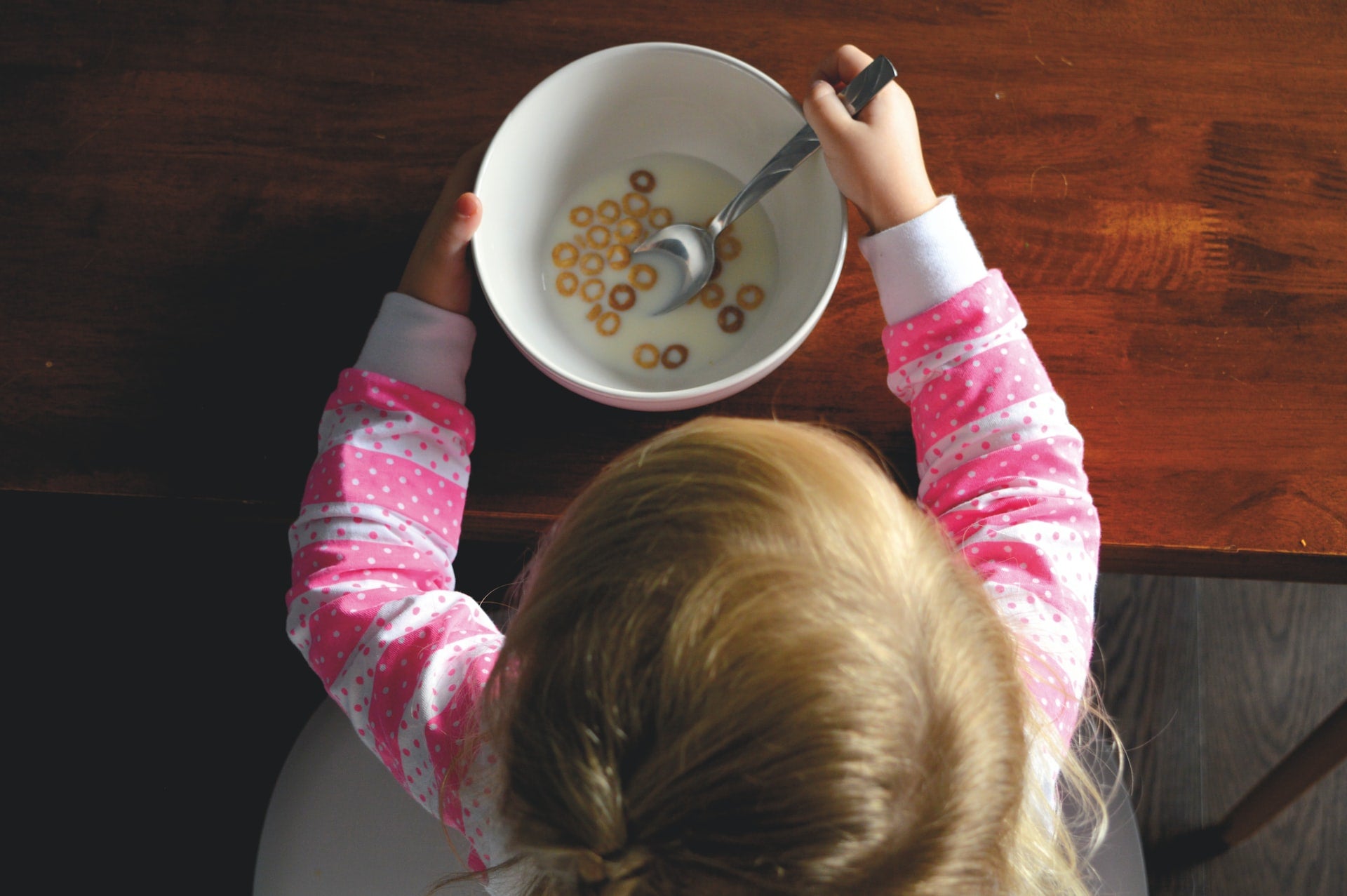 子ども　食器