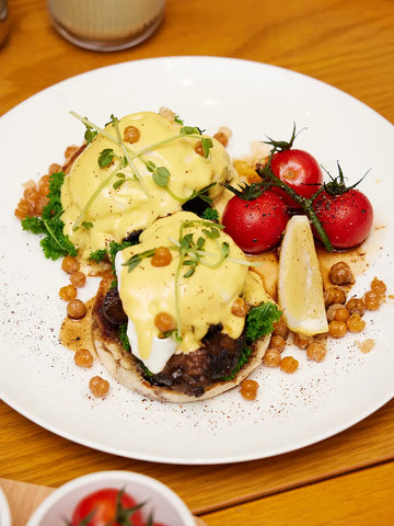 PAZZION CAFE_Bask In The Heat_Eggs Benedict