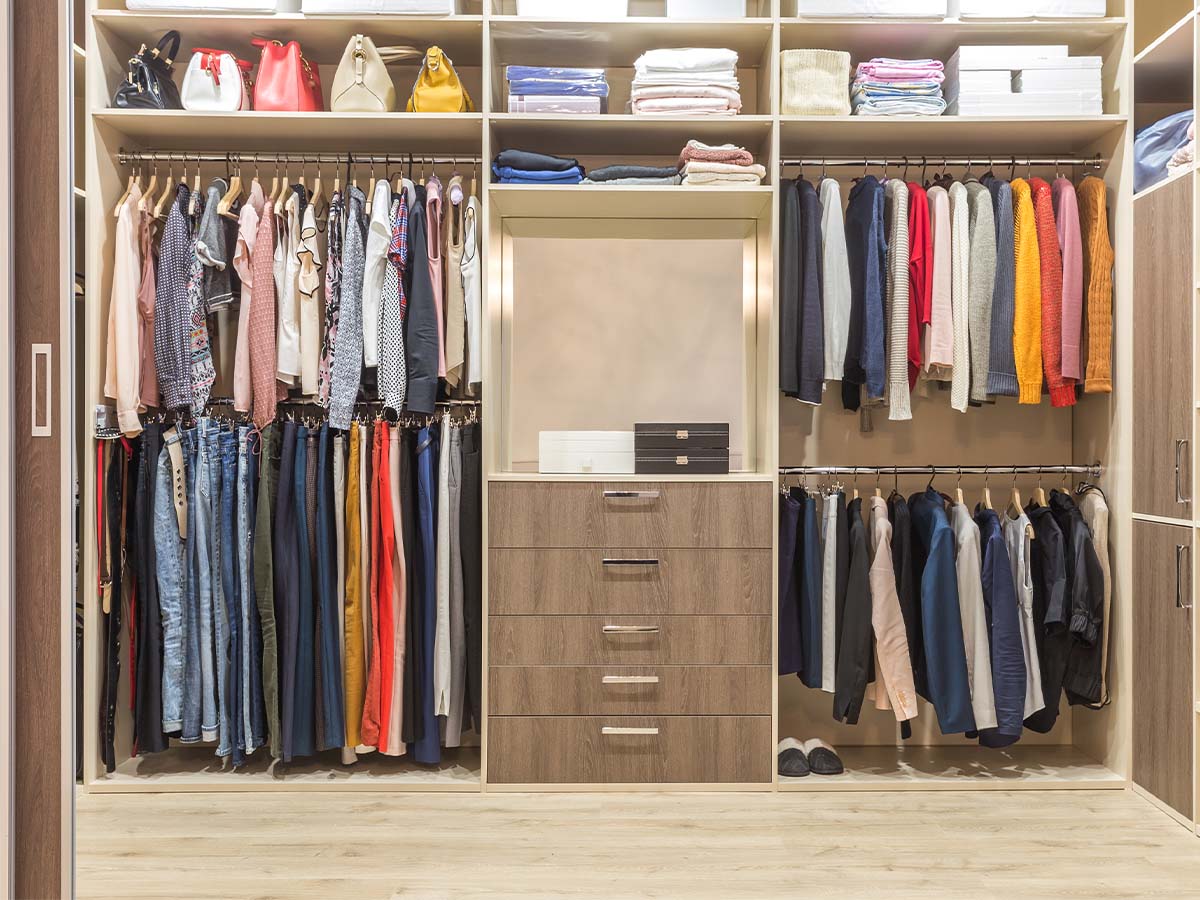Image of an organized closet