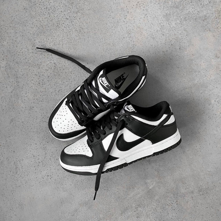 nike white black dunks