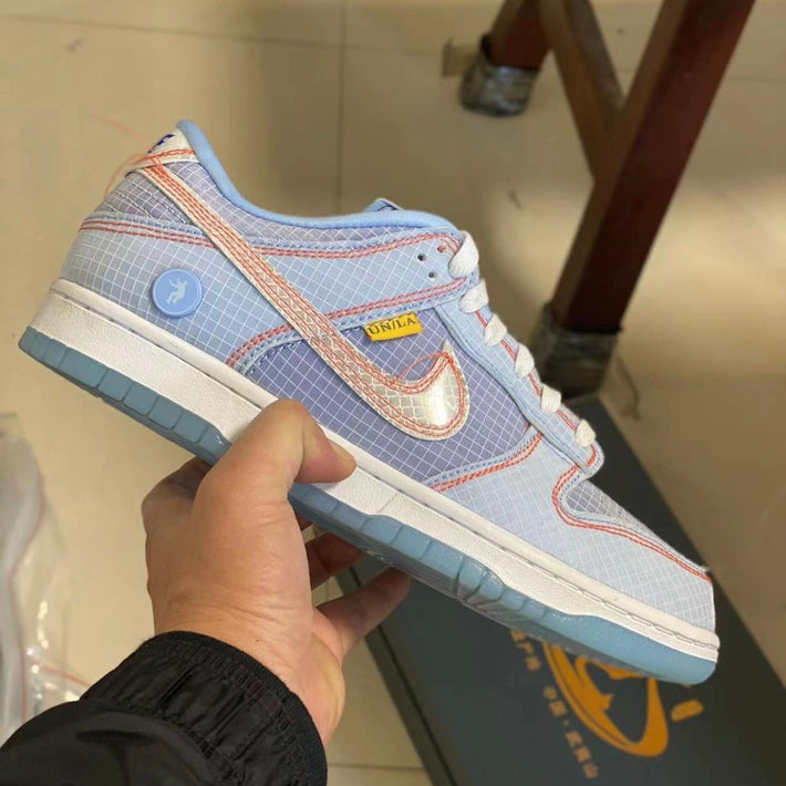 nike dunks low coming out