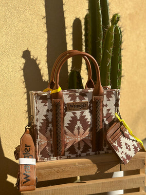 Wrangler Zip Card Case (Neutral) - Shop Leon Boutique