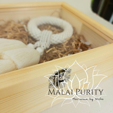 Phuang Malai 2023 - VIP Gifts GWP - Macrame by Nicha - Malai Purity-  พวงมาลัยความบริสุทธิ์ - ของขวัญ VIP -พวงมาลัยวันแม่ 28