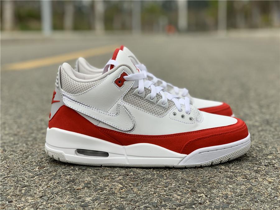 Air Jordan 3 III Tinker "University Red"