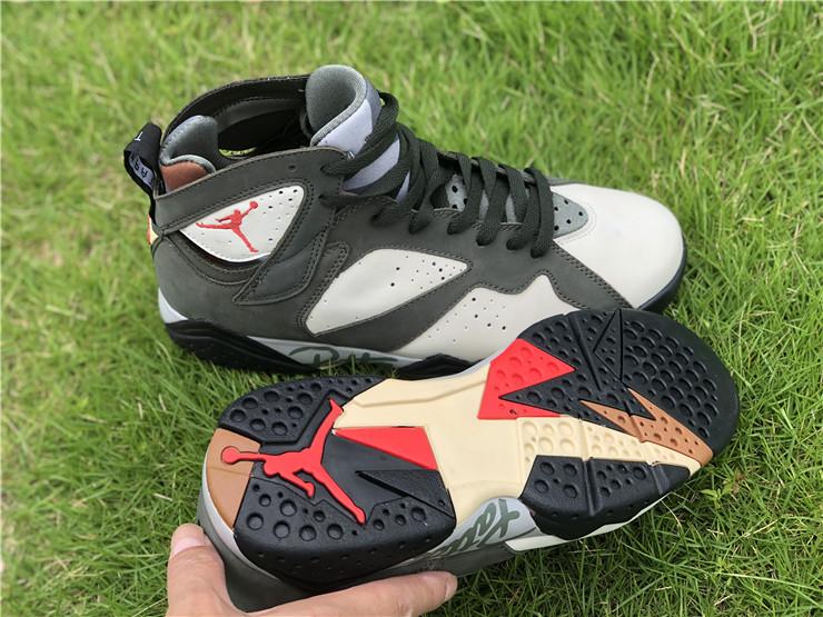 Air Jordan 7 Retro PATTA AT3375-100 Sneaker