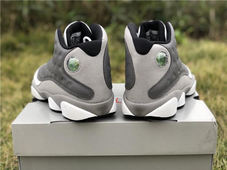 Air Jordan 13 Retro "Atmosphere Grey"