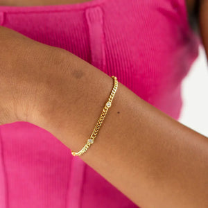 18K Gold Dainty CZ Bracelet - Zen + Zeus Clothing Co.
