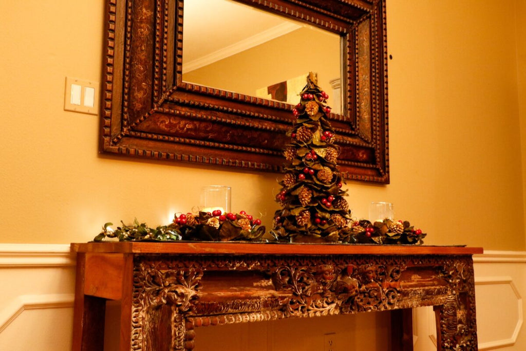 Entryway Christmas Decor Ideas