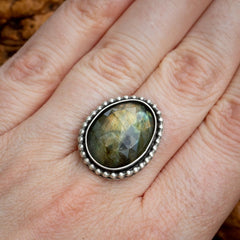 Labradorite Dragon ring 