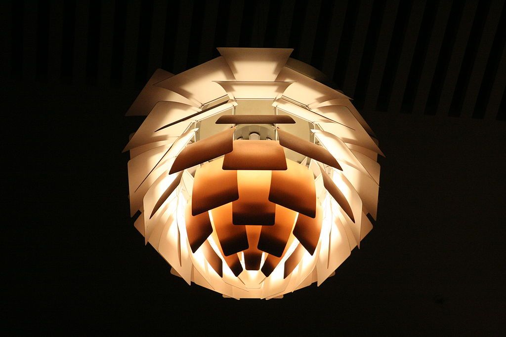 Artichoke lamp - Image credit