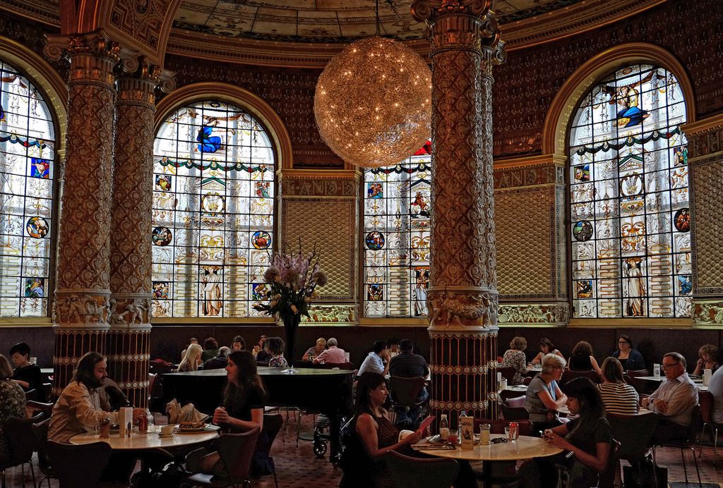 Amazing interiors: The V&A Café