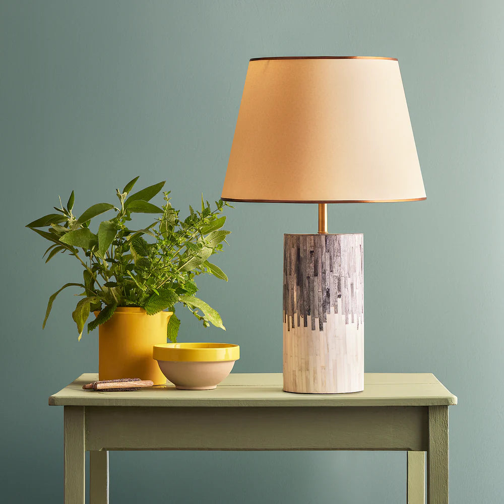 gwyneth table lamp