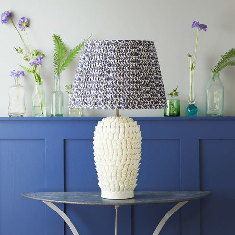 Regular Wisteria table lamp in brass and clear glass