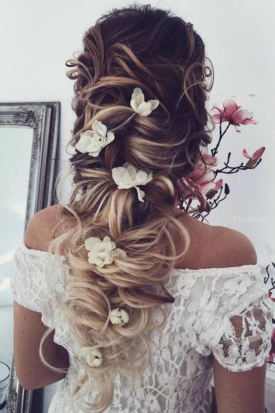Bridal messy long plait hair styles for asian indian pakistani weddings 