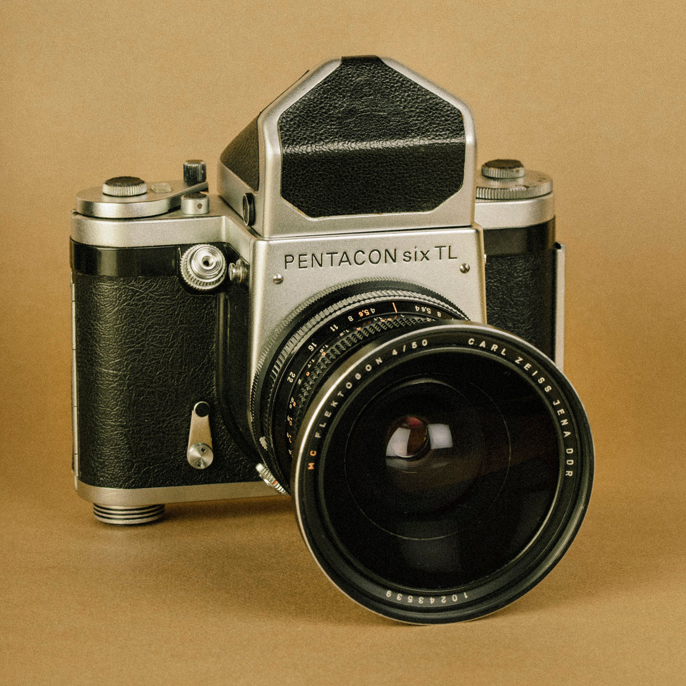 Pentacon Six TL – Archivo CC