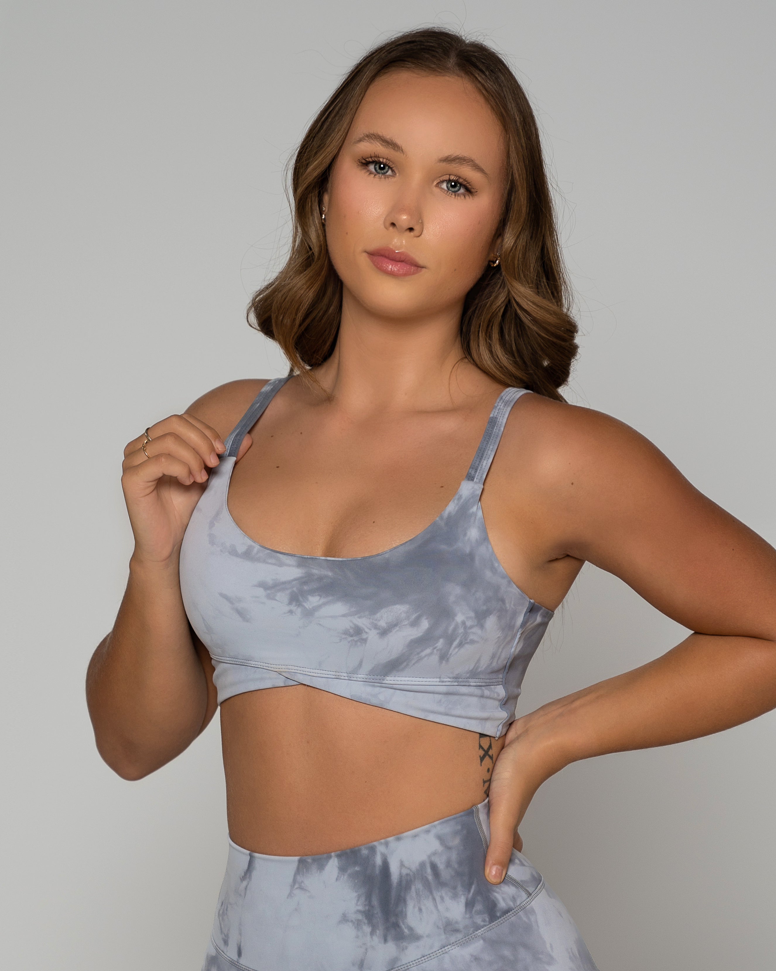 zarc - Sports bra features: made from poly compression so super