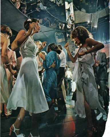 Disco Outfits: People Dancing at Studio 54