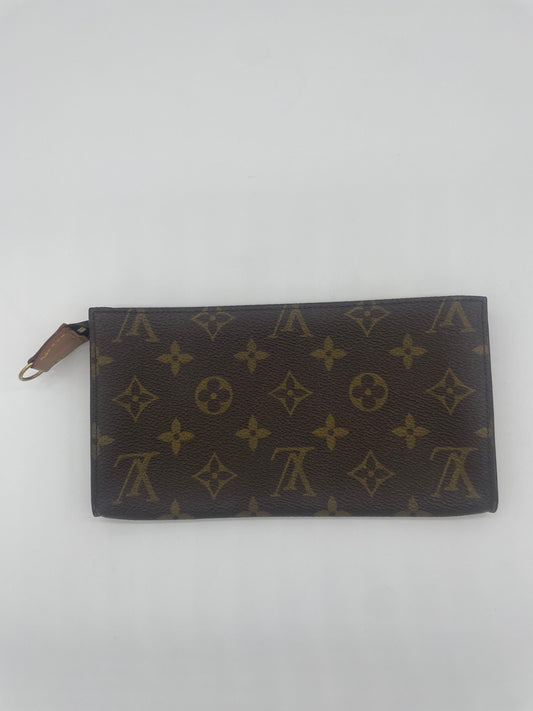 Louis Vuitton LockMe Bucket Bag – hannahbethconsignment