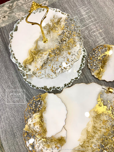 Geode White, Gold and Opal - Tray & Coaster Set - Resin, Crystals, Fireglass