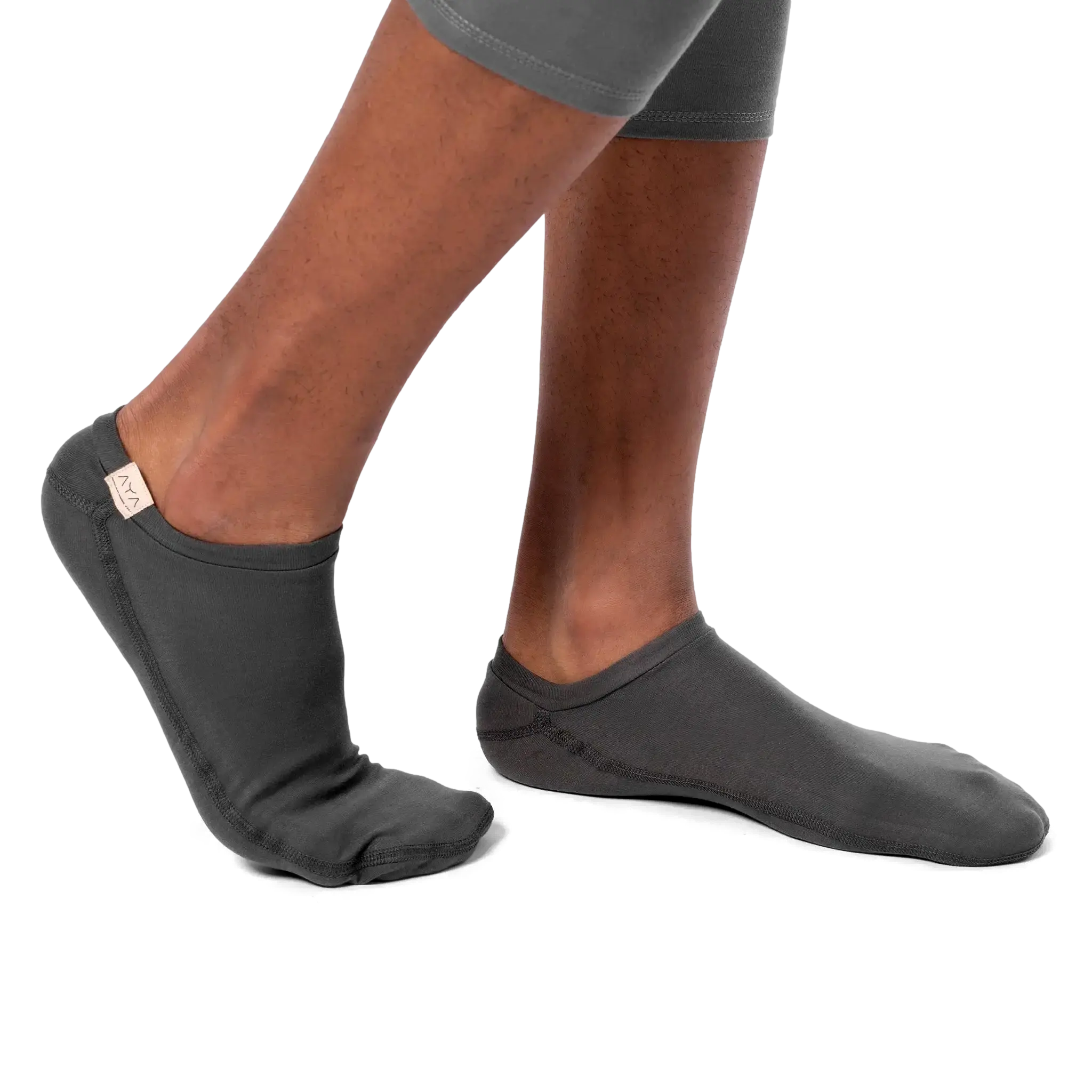 unisex-slipper-socks-comfortable-product-page.webp__PID:3d6940b9-b848-4b2b-98a6-8ee18a90e5ca