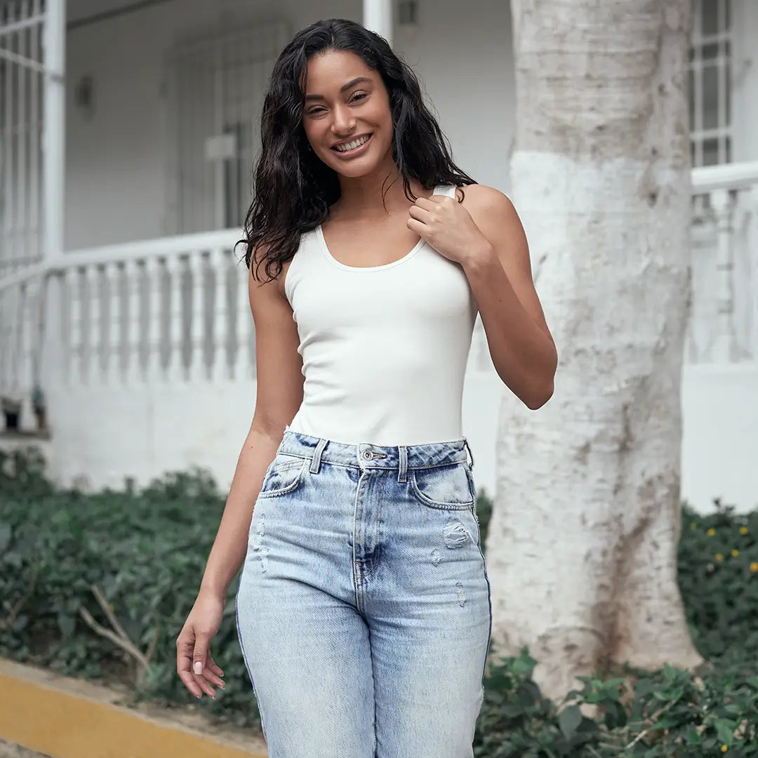 Organic cotton tank top for women in gray color