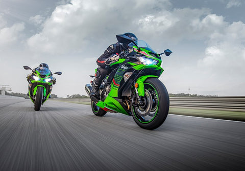 Photo of people racing ZX-6Rs