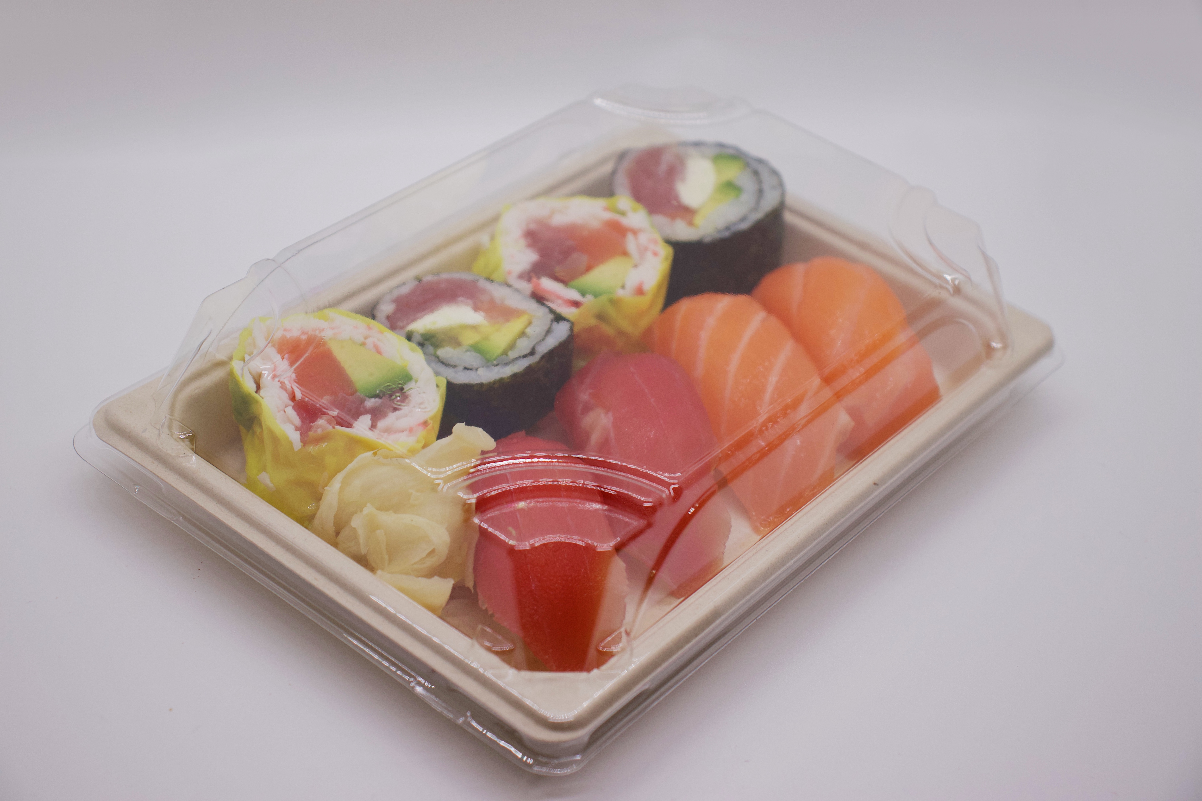 https://cdn.shopify.com/s/files/1/0550/3225/0559/collections/Small_Fiber_Sushi_Tray_-Eco-friendly-long-sugarcane-compostable-biodegradable-plant-based.png?v=1618364415