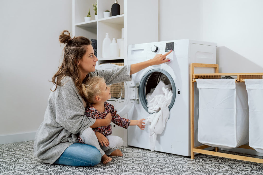 WCGW putting towels covered in dish washing liquid into clothes washig  machine : r/Whatcouldgowrong