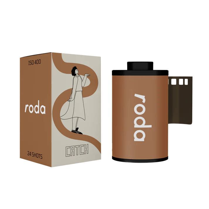 Film canister and box with minimalist design and 'roda' branding.
