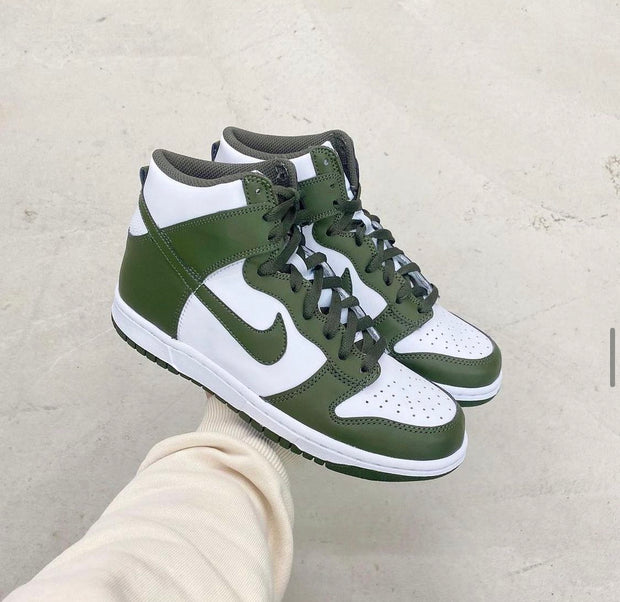 khaki dunks