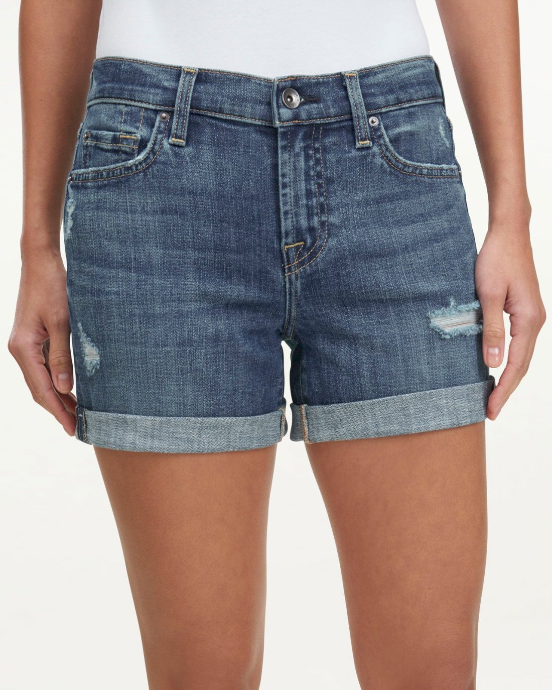 mid-rise relaxed cuff short