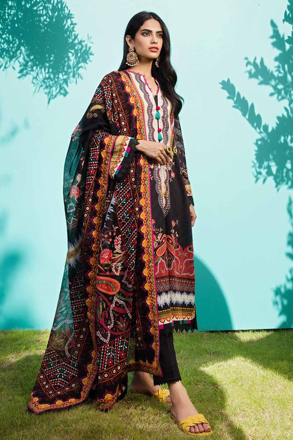 Gul Ahmed CBN 22026 Pre Fall – Retail Branded Store