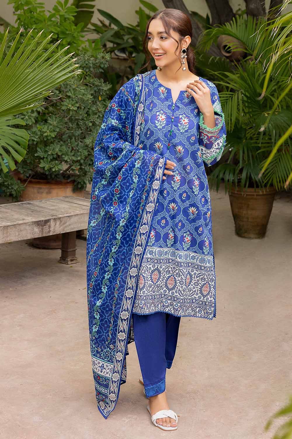 Gul Ahmed CBN 22029 Pre Fall – Retail Branded Store