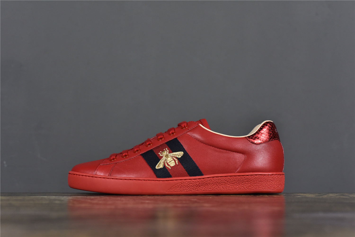 gucci ace bee red