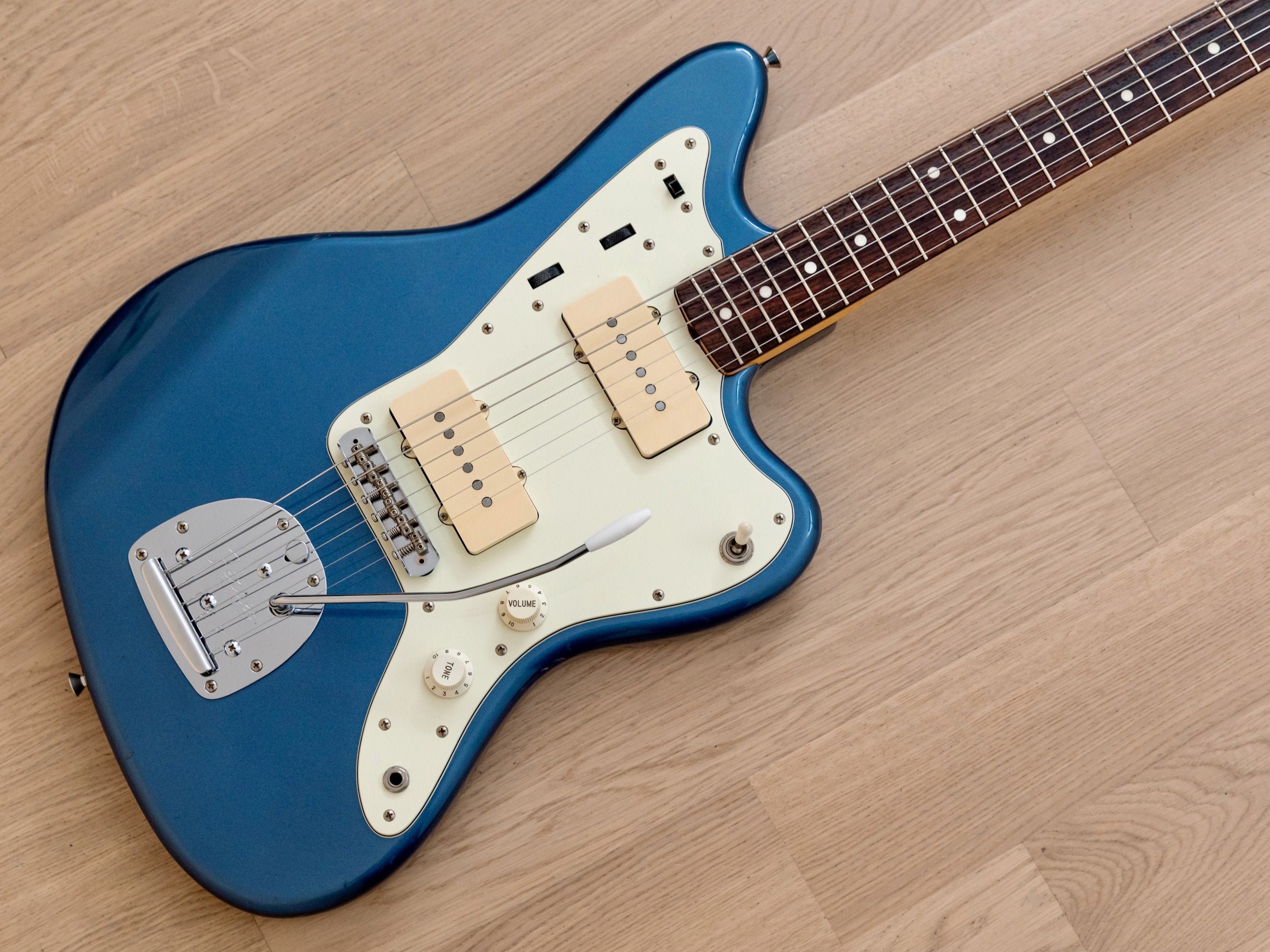 2011 fender jazzmaster