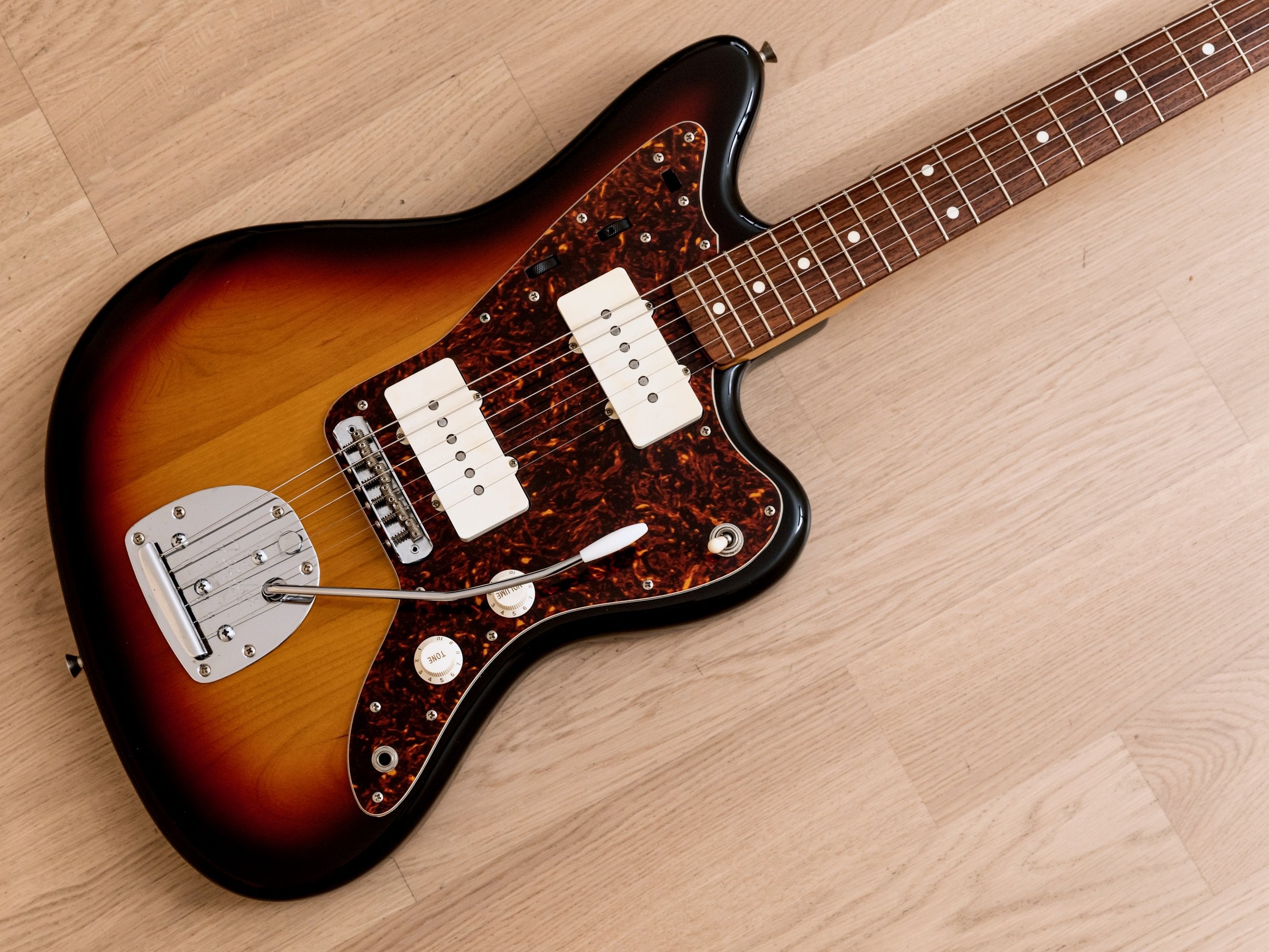 fender jazzmaster 62 reissue japan