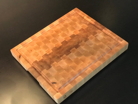 Maple End Grain Cutting Board with Walnut Accents – Thomas Andrew