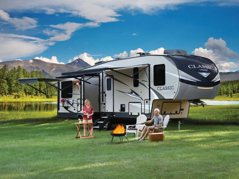Travel Trailers and Fifth Wheels