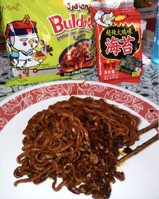 Jjajang Buldak ramen