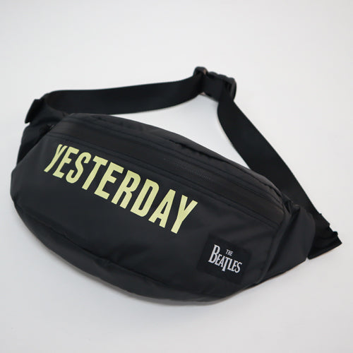 ザ・ビートルズ / Yesterday Body Bag by KiU (Body Bag / Black)