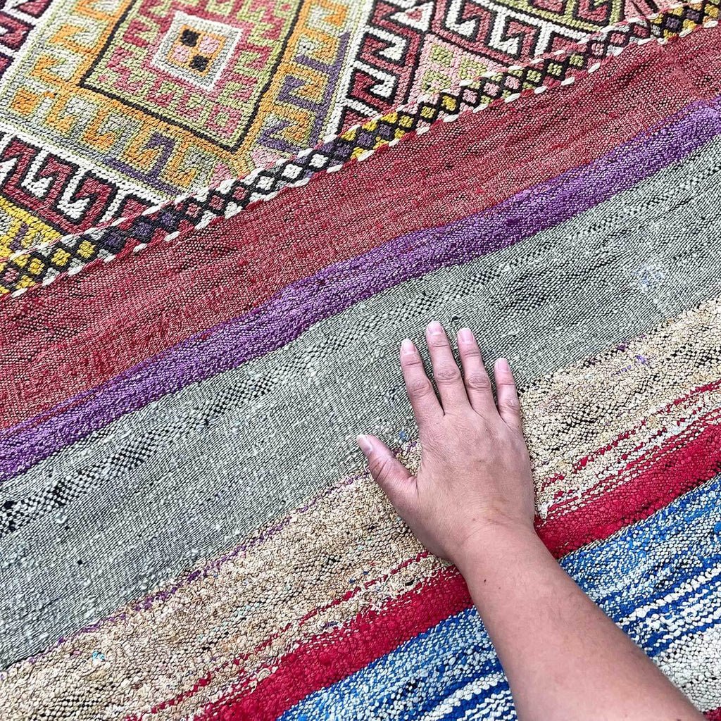 Why area Kilims so special? What is a kilim rug?
