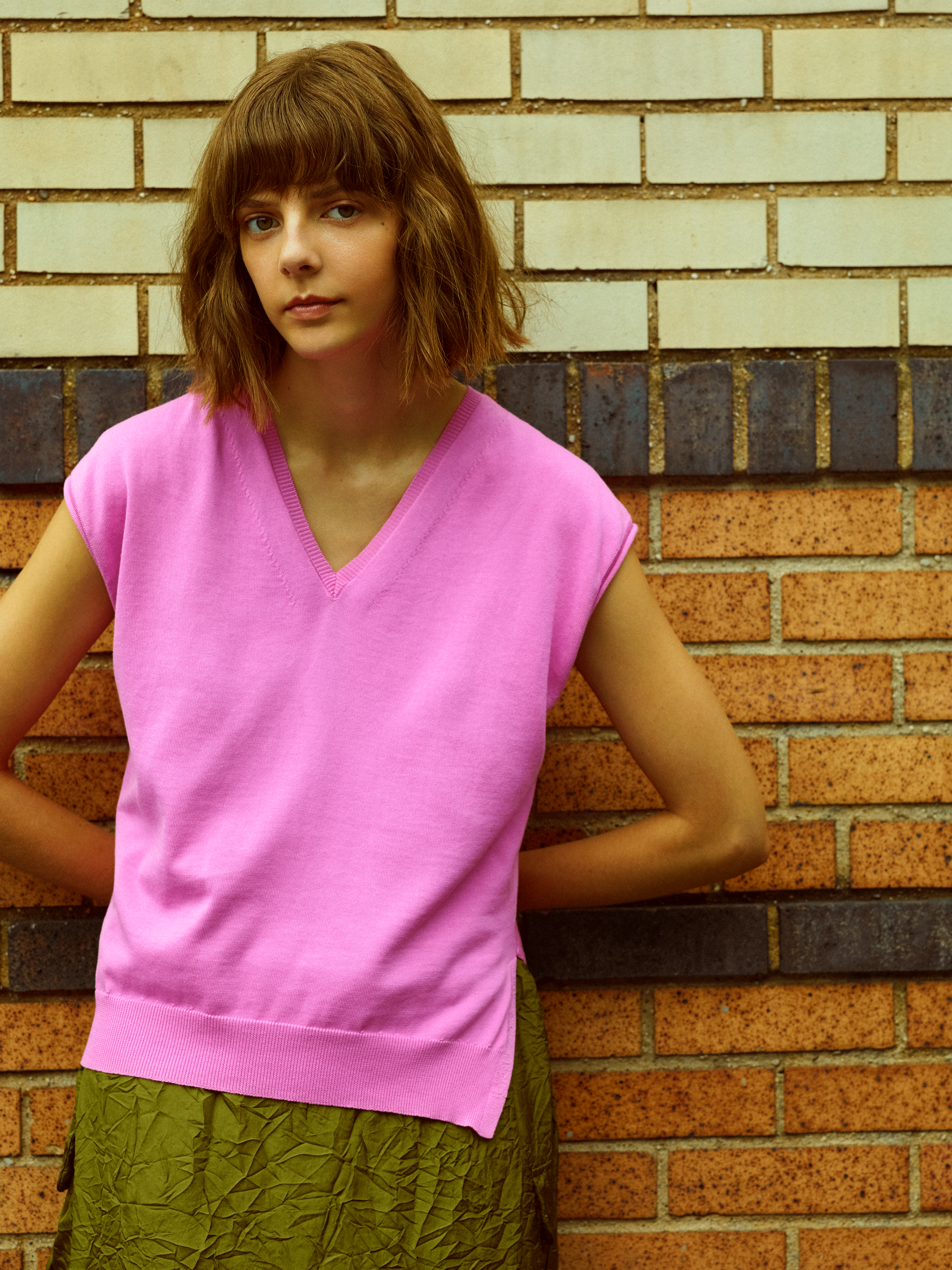 SOPHIE V-NECK KNIT TOP, RINKO PINK