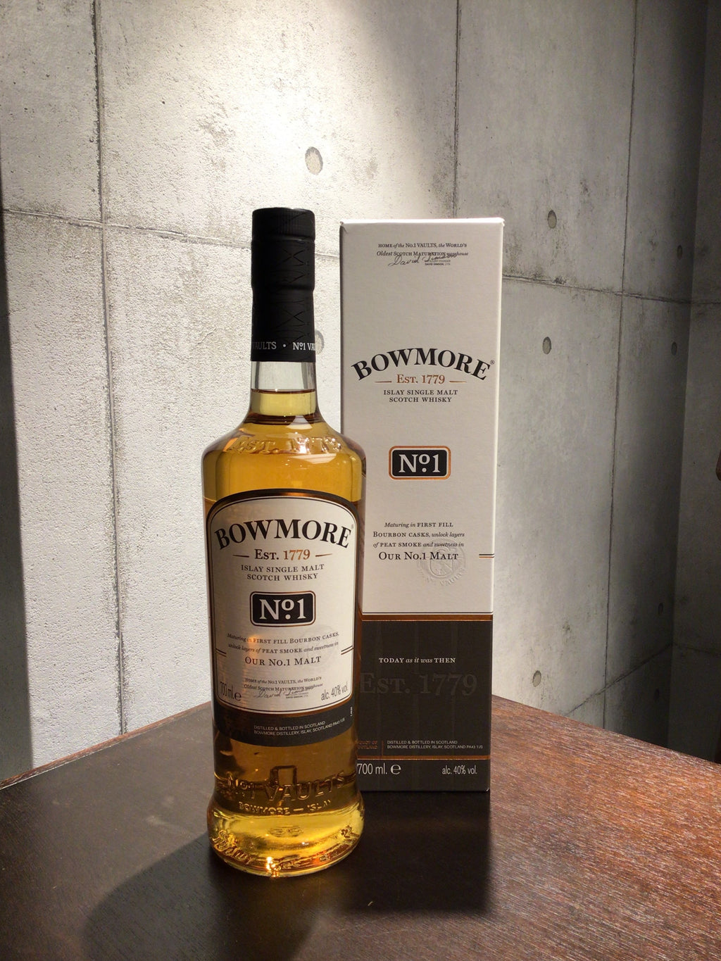 ボウモア 18年 – 元町WHISKY オンラインショップ EC