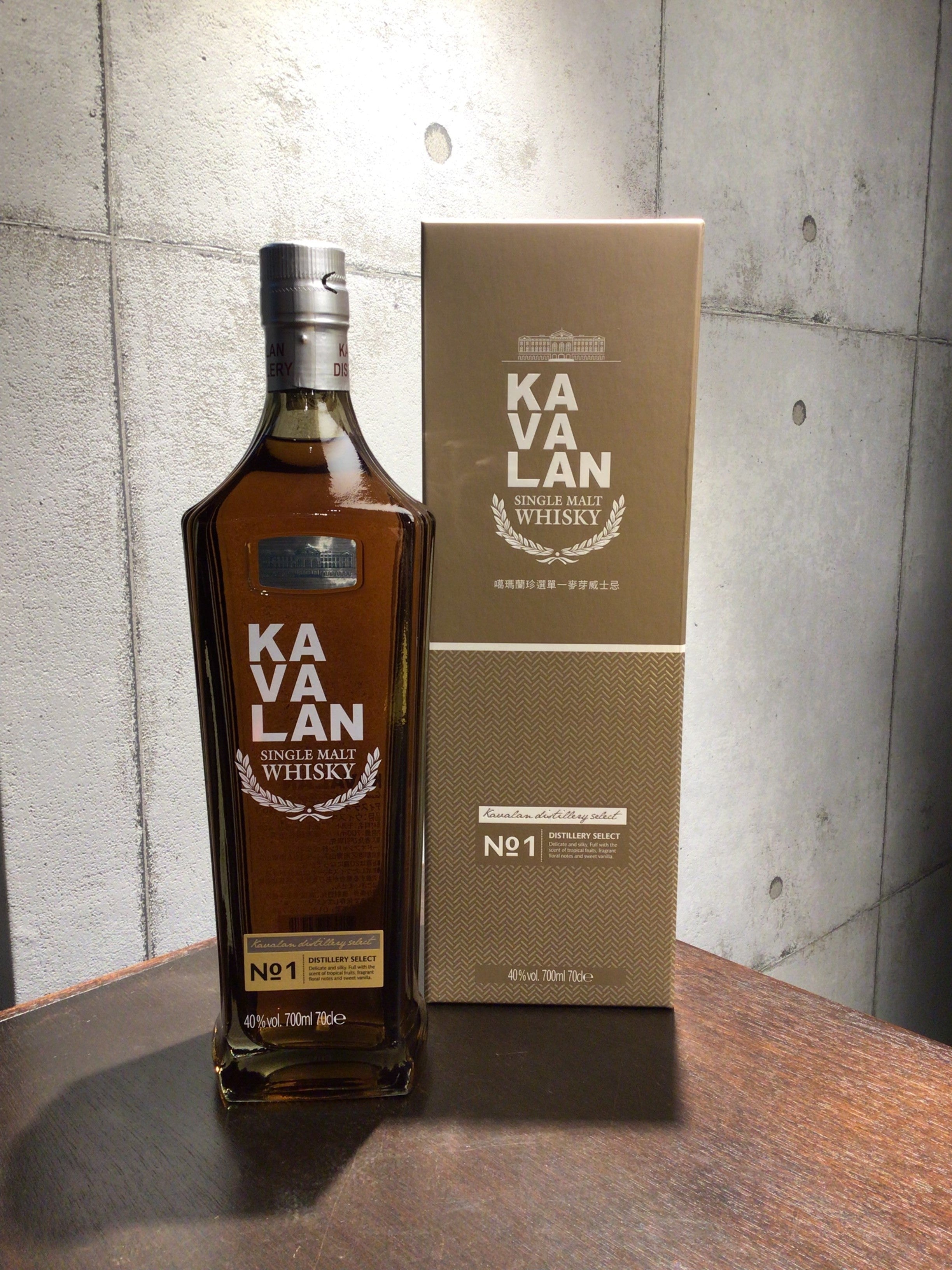 KAVALAN カバラン whisky シングルモルト ウィスキー 台湾 未開栓-