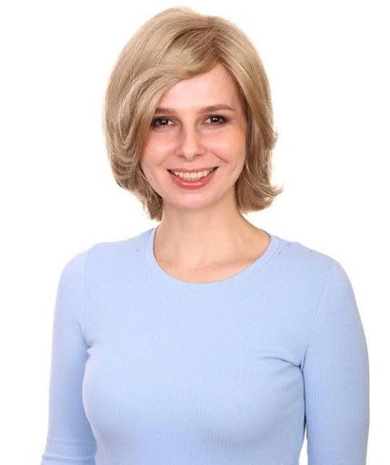 Sleek Bob Cut Wig for cancer patients