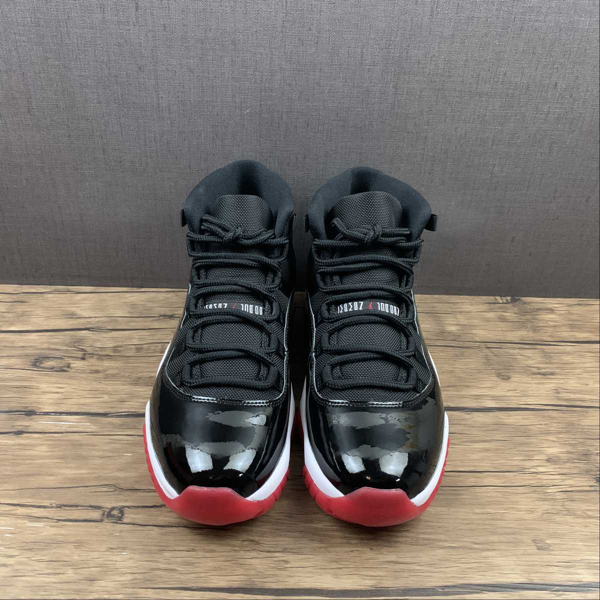 Jordan 11 Retro Playoffs Bred (2019) - 378037-061 Sneakers