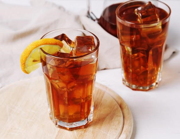 two glasses of iced tea