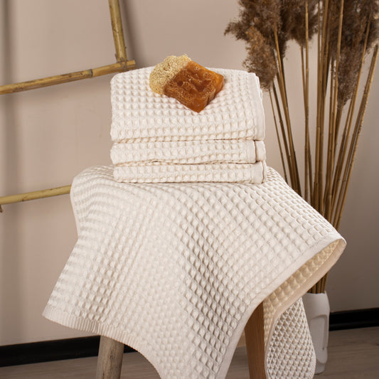 Olive waffle hand towel – Natural Cuddles