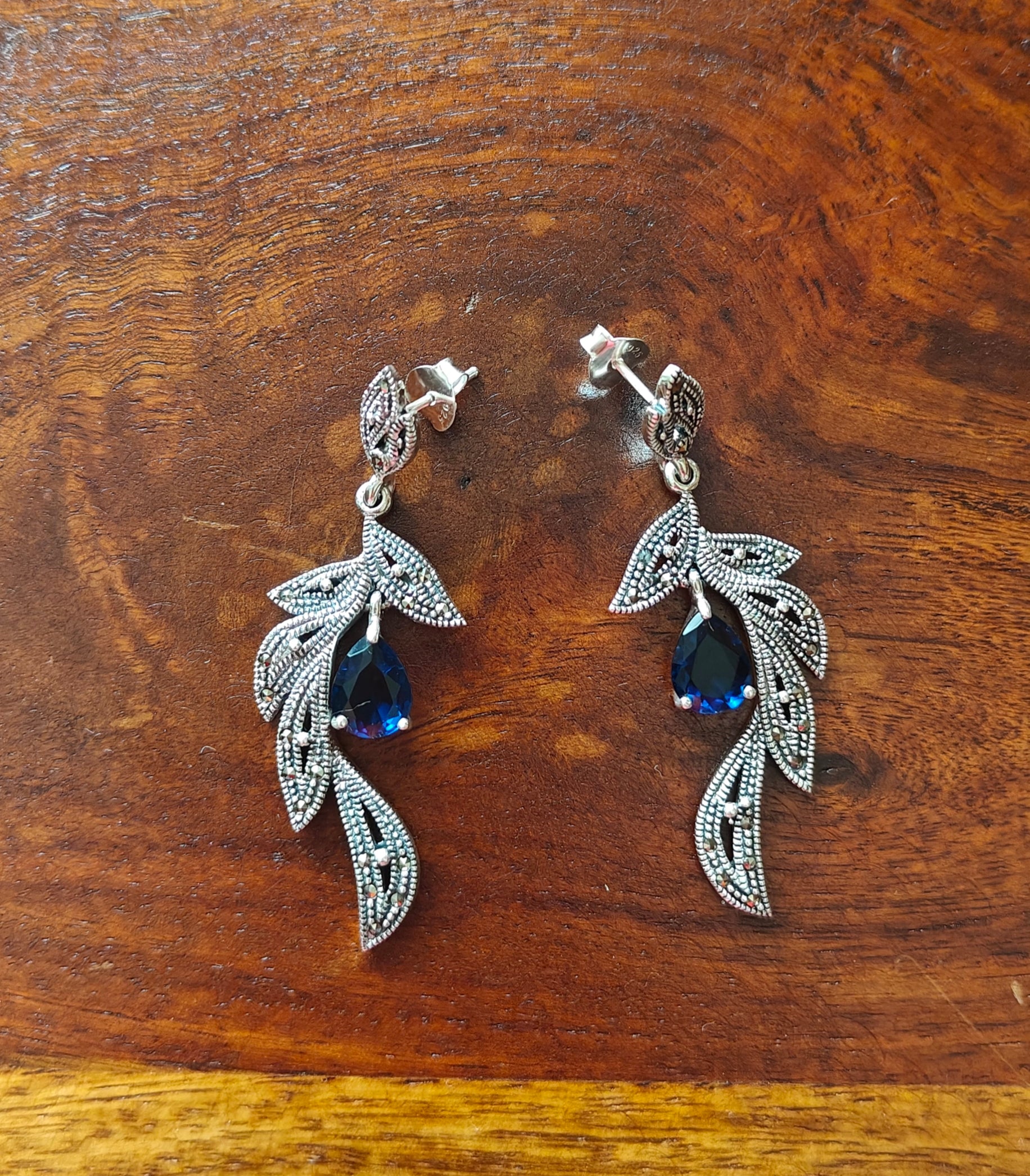 Daali silver dangler earrings with stone drop (available in turquoise, emerald green and sapphire blue options)