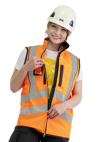 Image Wear The cooling vest makes it easier to feel comfortable in hot working conditions